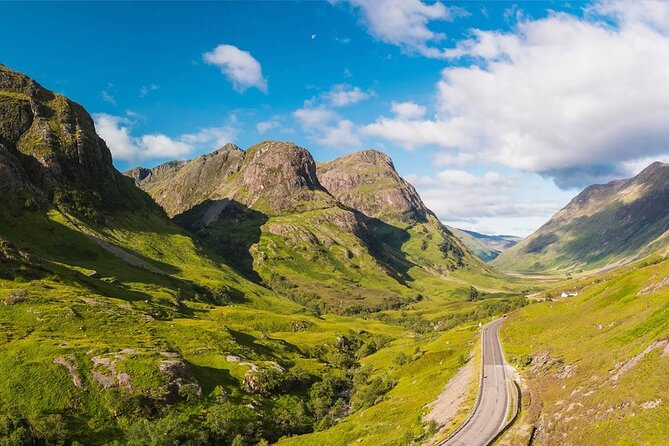 Full-Day Oban Castles and Glencoe Guided Tour from Glasgow - Castle Stalker and the road toward Glencoe