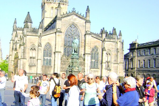 Full Day Tour of Edinburgh Including Lunch With A Local Expert - Two hours through the Old Town and Royal Mile