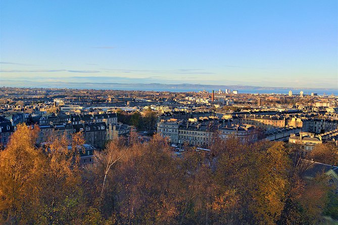 Full Day Tour of Edinburgh Including Lunch With A Local Expert - Finishing at Edinburgh Castle