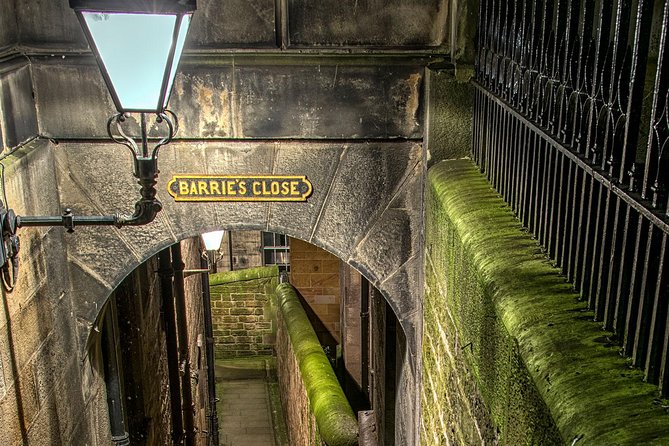 Ghosts, Mysteries, and Witches Tour - Niddry Street and the South Bridge Vaults