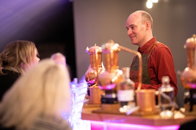 Gin Tasting Masterclass in Aberdeen - Mixing your own glass of gin