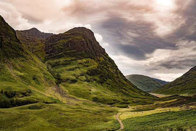 Glasgow: Eilean Donan, Loch Ness & Glenfinnan - 2 Day Tour - Why two days work better than one