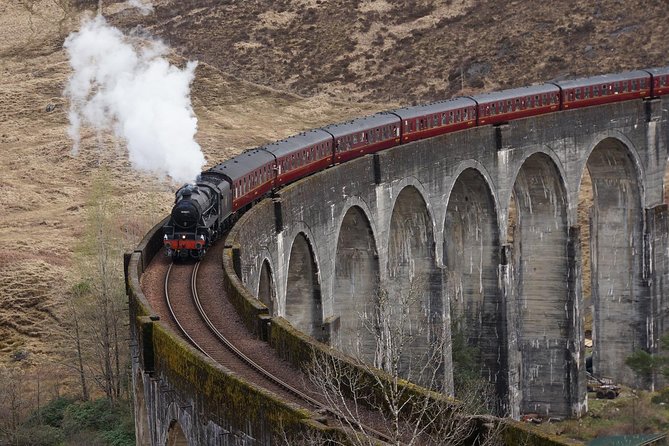 Glasgow: Eilean Donan, Loch Ness & Glenfinnan - 2 Day Tour - Fort Augustus and the hunt for Nessie