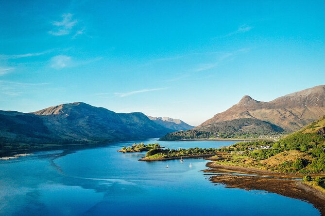 Glasgow: Glencoe & Oban Privately Guided Day Tour in Luxury MPV - Inveraray combines town, castle, and Loch Fyne