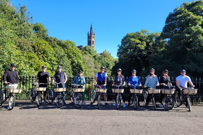 Glasgow Highlights Bike or Ebike Tour - The university climb and the best city view