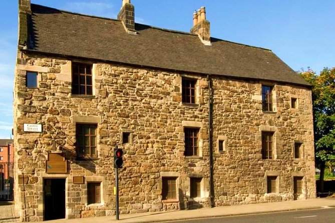 Glasgow Luxury Private Day Tour with Scottish Local - The Burrell Collection and Pollok Country Park