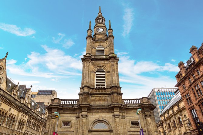 Half-Day Private Glasgow Must-Sees Tour - Tolbooth Steeple packs history into five minutes