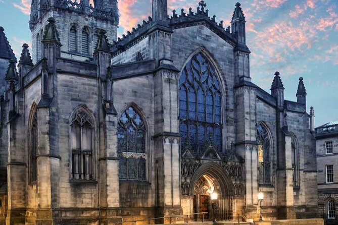 Highlights from the Royal Mile: A Self-Guided Audio Tour - Key points at a glance