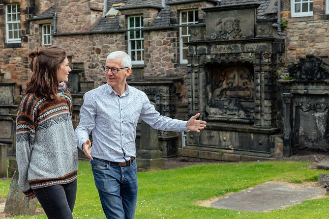 Highlights & Hidden Gems With Locals: Best of Edinburgh Private Tour - Grassmarket, from executions to pubs