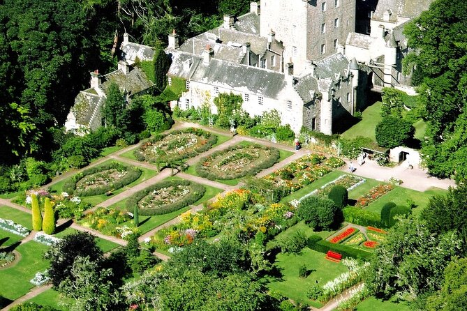 Invergordon Shore Tour Cawdor Castle Loch Ness Outlander Stones - Clava Cairns and 4,000 years of Highland history