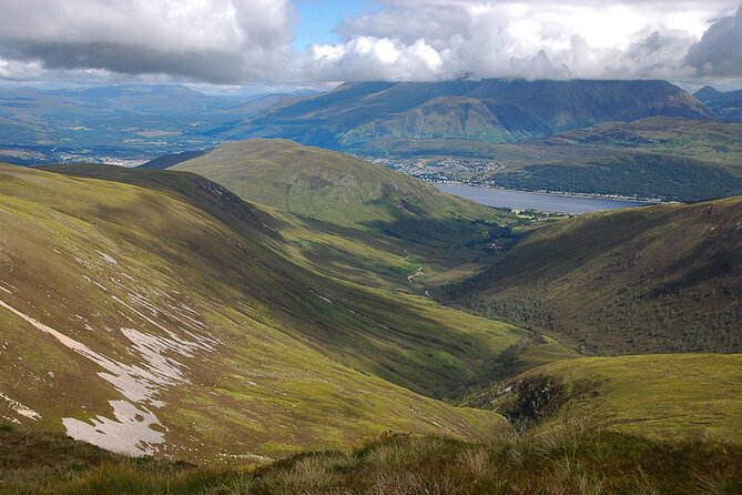 Inverness to Edinburgh Private Transfer with Tour on the way - Choosing the scenic route through the Great Glen