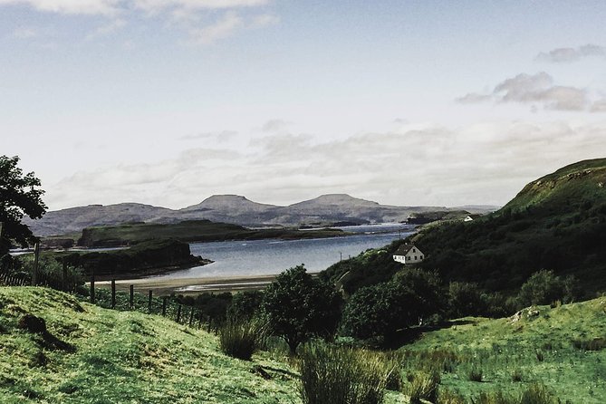 Isle of Skye Day Tour - Staffin Fossil Museum adds a personal touch