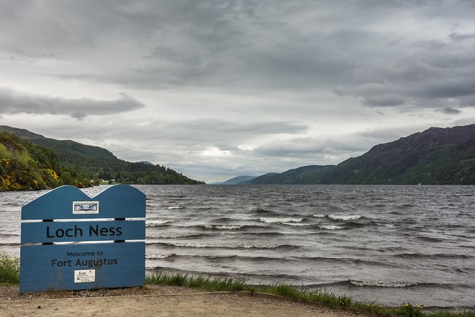 Isle of Skye & Highlands 3days / 2nights in Spanish. - Day three: castles, canals, Glencoe, and Scottish heroes