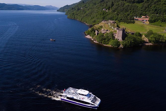 Loch Ness and Caledonian Canal 2-Hour Cruise from Dochgarroch - Crossing Loch Dochfour Toward Loch Ness