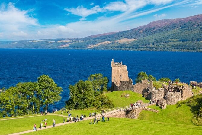 Loch Ness Private Tour - Fort Augustus and the working canal locks
