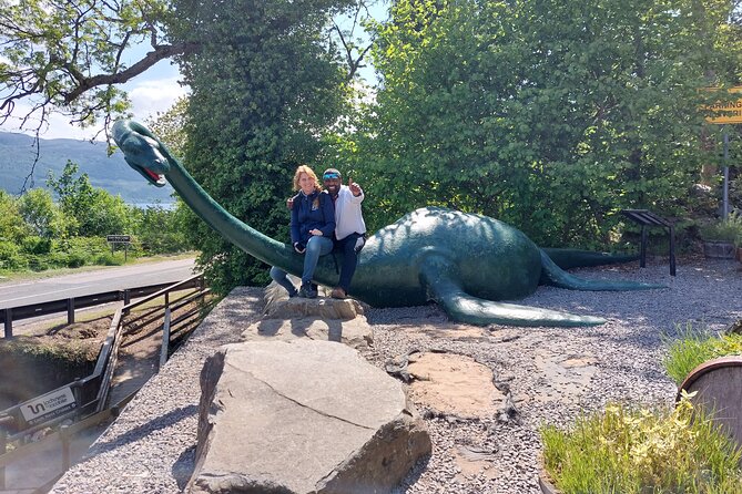 Loch Ness Tour - Clava Cairns, a short stop with ancient stones
