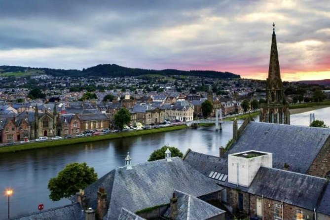Loch Ness & Urquhart Castle Private Day Tour from Edinburgh - Loch Ness: cruise or exhibition