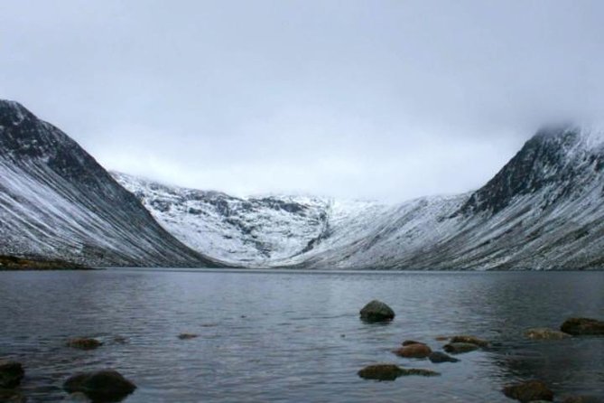 Loch Ness & Urquhart Castle Private Day Tour from Edinburgh - Culloden brings the history into focus