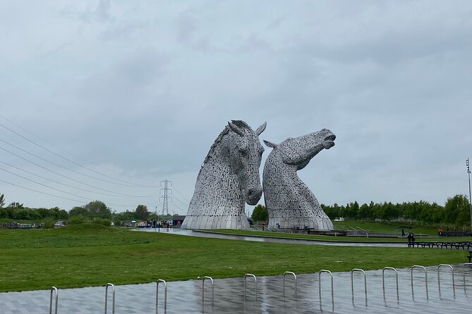 Luxury/Private Day Tour Glasgow to Stirling/Falkirk/Distillery - The Kelpies and The Helix in a short 45 minutes