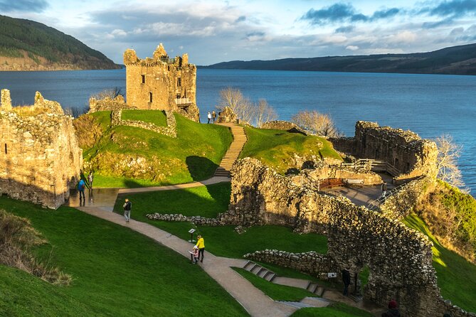 Luxury Private Tour of The Highlands & Loch Ness from Edinburgh - Fort William and Ben Nevis