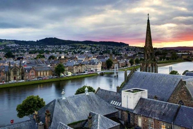 Luxury Transfer Service | Inverness to Edinburgh - Meeting your chauffeur in Inverness