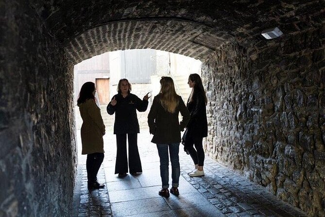 Multi-Sensory Witches Trials & Truth Tour in Edinburgh - Royal Mile storytelling with an audio layer