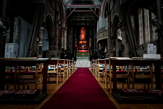 Oban Explorer Private Walking Tour - Two cathedrals, two sides of Oban