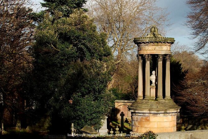Off The Beaten Path Edinburgh: Dean Village Private Walking Tour - Finishing at Scottish National Gallery of Modern Art