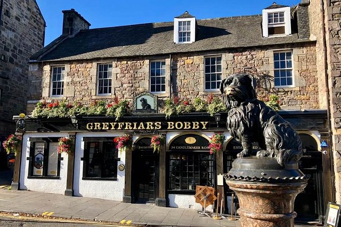 Old Edinburgh Private Walking Tour - Lady Stair’s House and the smaller details of Old Town