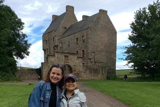 Outlander Day Tour from Glasgow - Meeting at 9 a.m. in George Square