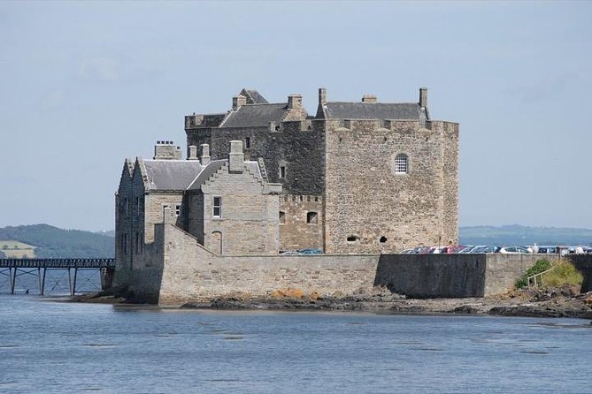 Outlander Day Tour - Midhope Castle, the real Lallybroch
