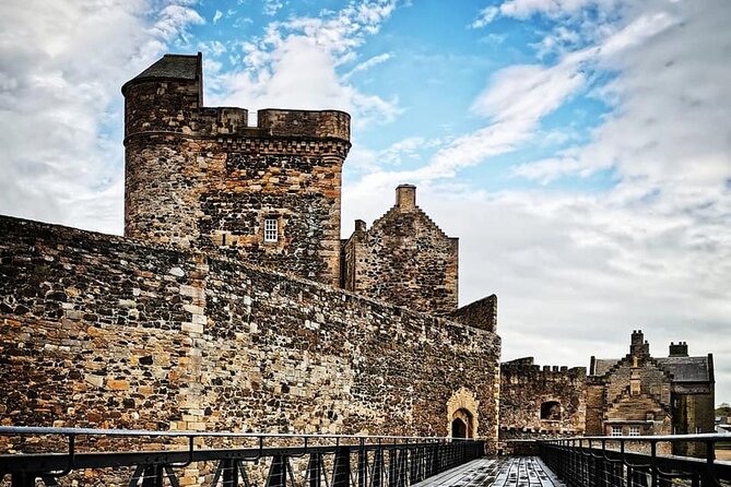 Outlander Film Locations Private Guided Tour - The day begins with a useful private-vehicle advantage