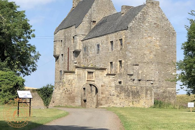 Outlander locations experience, Private Tour in a premium Minivan - Culross and the making of Cranesmuir