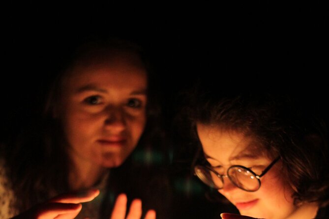Potion Experience at the Edinburgh School of Magic - Brewing potions with a Potion Master