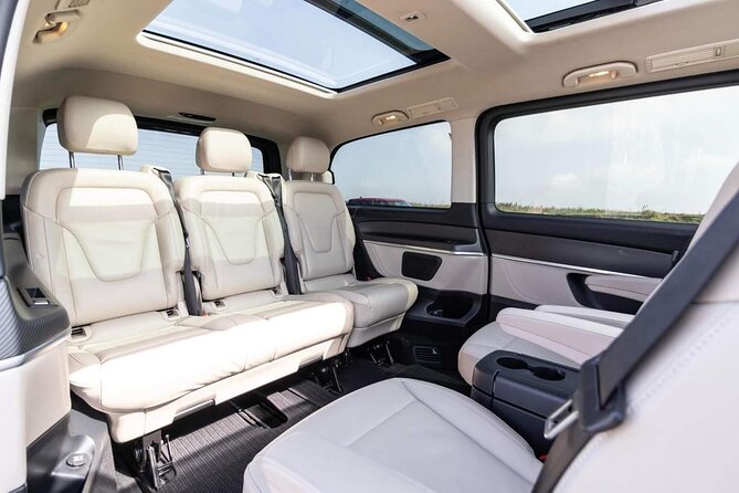 Private airport transfer from Edinburgh to Glasgow Airport - Key points at a glance