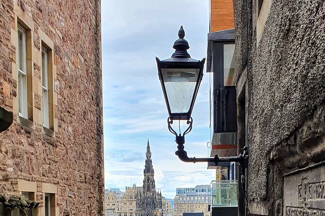 Private Edinburgh driving tour - Lunch in Leith With a Local Feel
