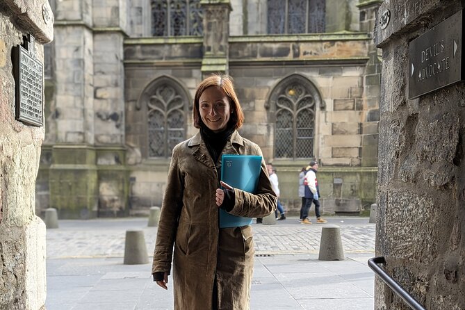 Private Edinburgh Old Town and Royal Mile Walking Tour - Tron Kirk and the problem of dishonest merchants