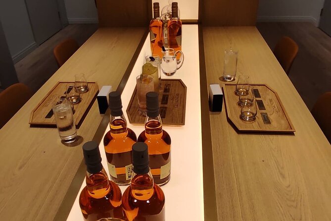 Private Edinburgh Whisky Tour - Distilleries & Tastings - Euan and the value of a private guide