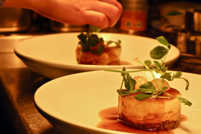 Private Food Tour of Edinburgh with Haggis, Scotch & More - A Scottish meal with Edinburgh under your feet