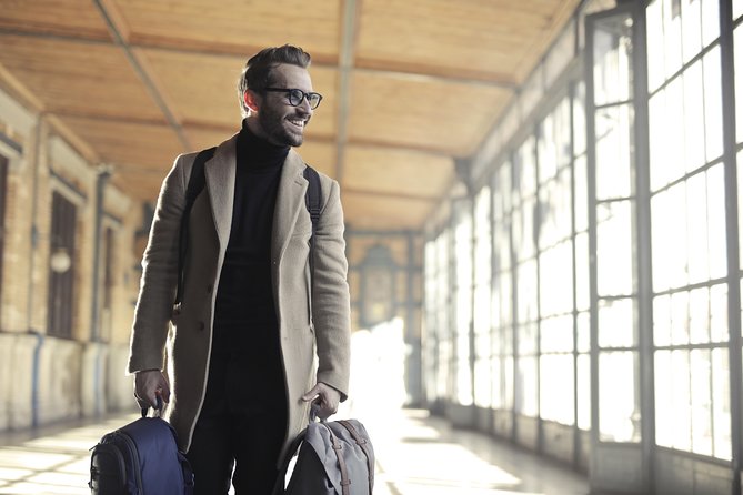 Private Glasgow Arrival Transfer - Airport to Hotel / Accommodation - The ride into central Glasgow