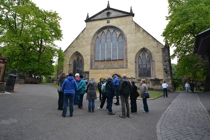 Private Greyfriars Kirkyard history tour - What makes Greyfriars Kirkyard worth your time