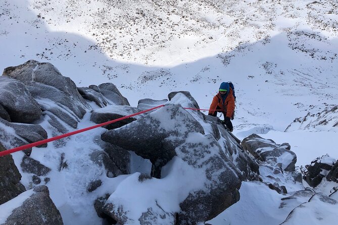 Private Guided Winter Mountaineering Experience in the Cairngorms - What the private format really gives you