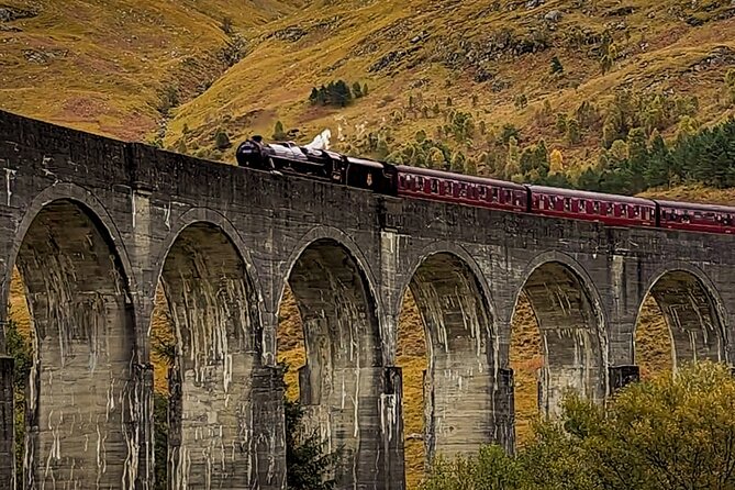 Private Harry Potter, Glenfinnan Viaduct, Highlands tour Glasgow - Stirling Castle Begins the Historical Side of the Day