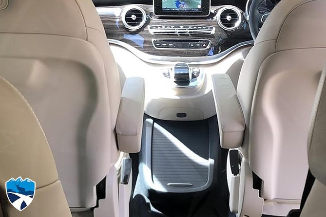 Private luxury transfer from Edinburgh Airport to Edinburgh - The Short Walk to the Mercedes V Class