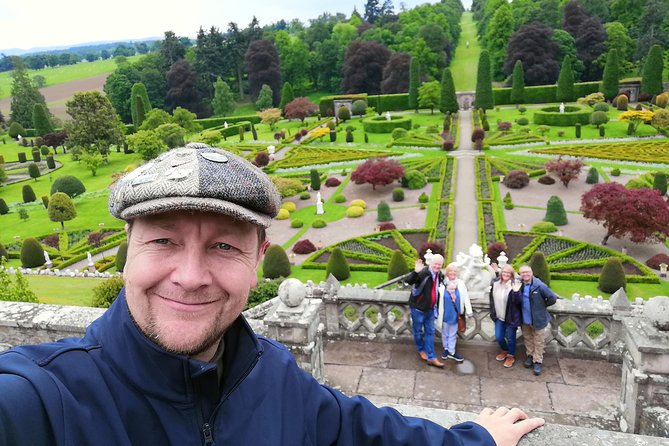 Private Outlander tour from Glasgow or Edinburgh - Falkland: Inverness streets and Jamie’s fountain