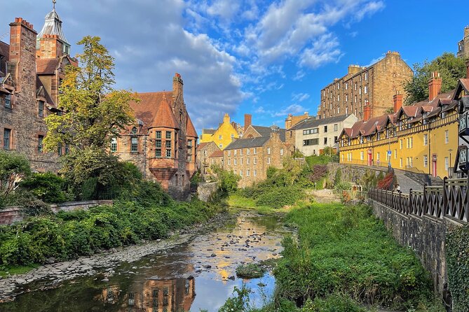 Private Royal Mile Walking Tour - Starting at Holyroodhouse and Holyrood Abbey