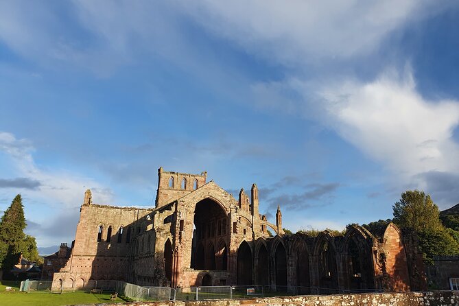 Private Scottish Border Day Tour - Craigmillar Castle gives the day a medieval opening