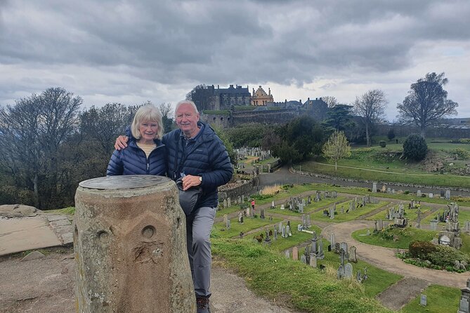 Private Stirling Old Town Tour - Walking up to Stirling Castle