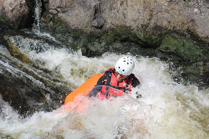 RIVER TUBING on the River Tummel | Pitlochry, Scotland - Staying warm and comfortable after the water