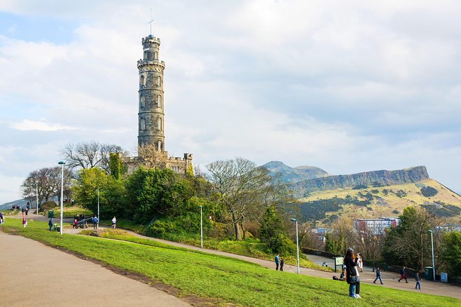 Royal Edinburgh Ticket - Hop-On Hop-Off and Attraction Admissions - Edinburgh Castle At The Lawnmarket